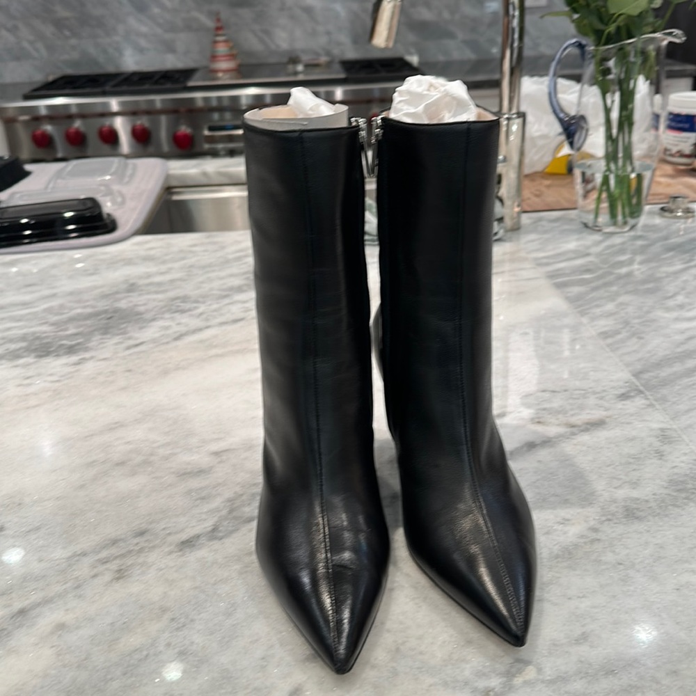 Bettina Vermillon Boots